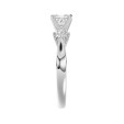 18K WHITE GOLD 1/4CT ROUND/PRINCES DIAMOND LADIES RING (CENTER STONE PRINCES DIAMOND 3/4CT)