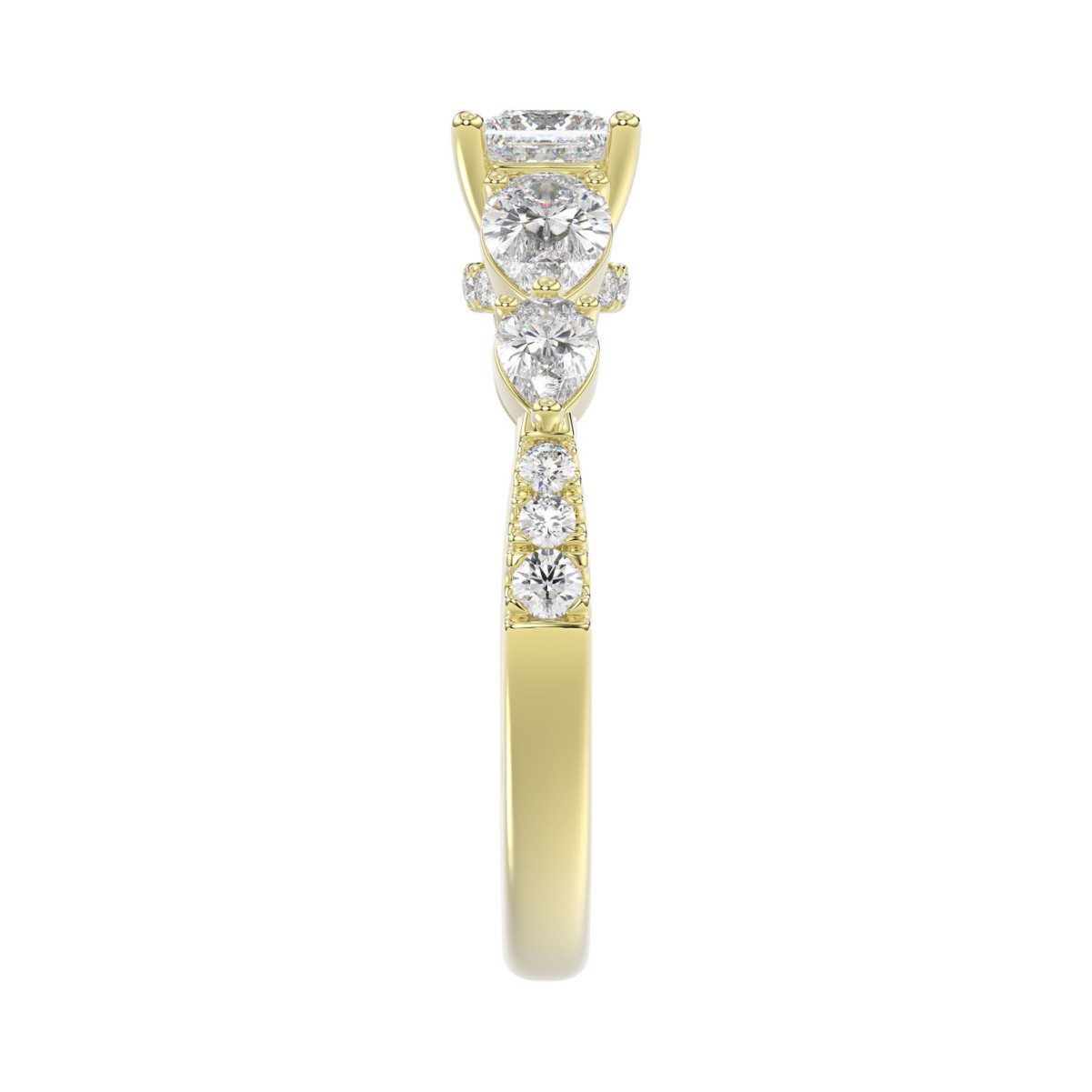 18K YELLOW GOLD 1 1/4CT ROUND/PEAR/PRINCESS DIAMOND LADIES RING (CENTER STONE PRINCESS DIAMOND 1/2CT)